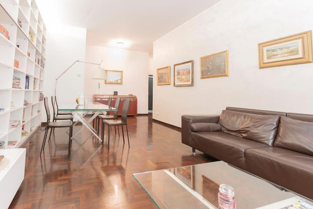 We Home - Residenza Castello Sforzesco Milan Exterior photo